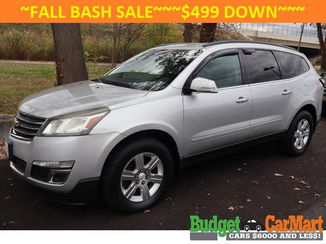 Used 2016 Chevrolet Traverse LT image 1