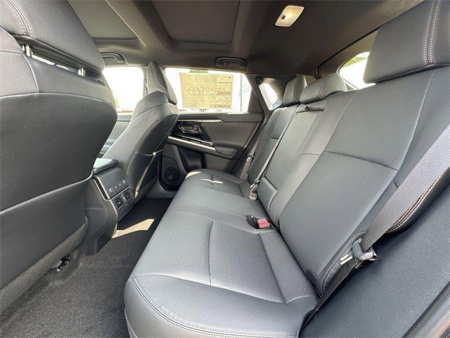Used 2025 Toyota bZ4X AWD image 9
