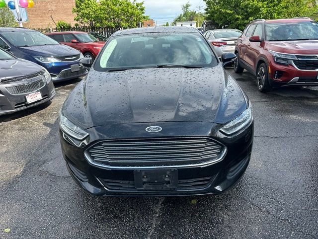 Used 2014 Ford Fusion SE FWD image 2