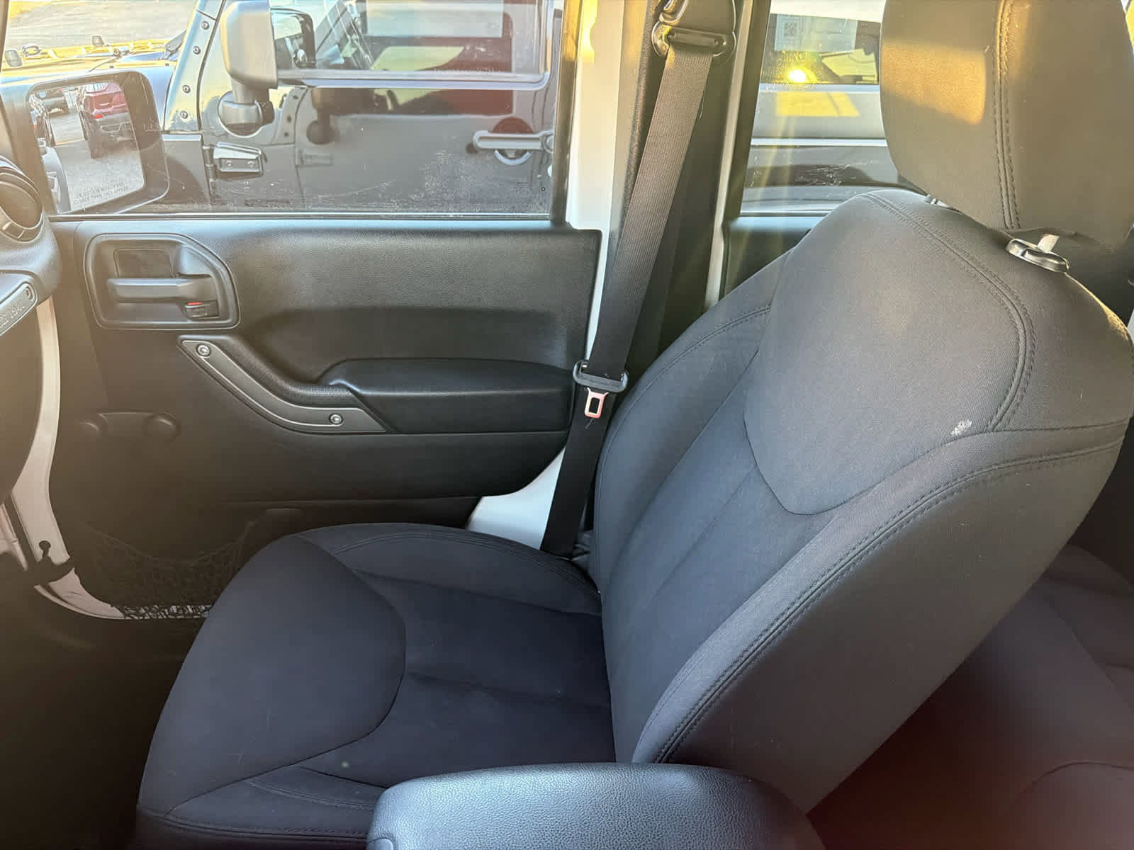 Used 2014 Jeep Wrangler Unlimited Sport w/ Connectivity Group image 25