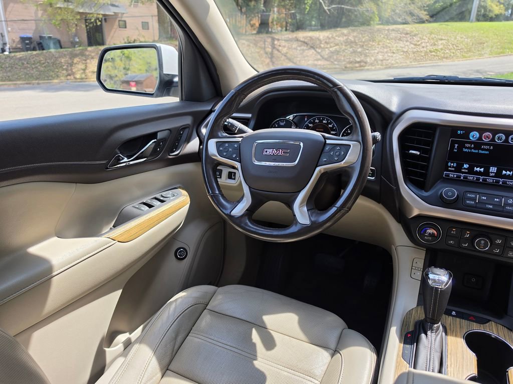 Used 2019 GMC Acadia Denali w/ Technology Package image 12