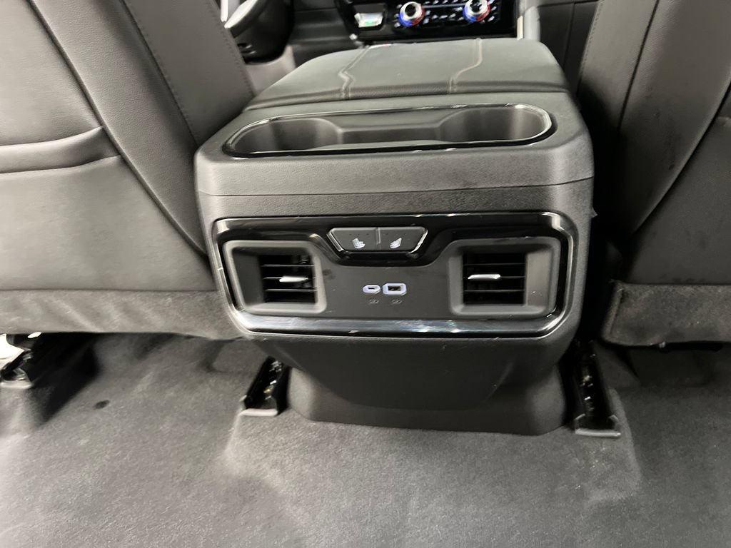 Used 2025 GMC Sierra 1500 AT4 AWD/4WD image 28