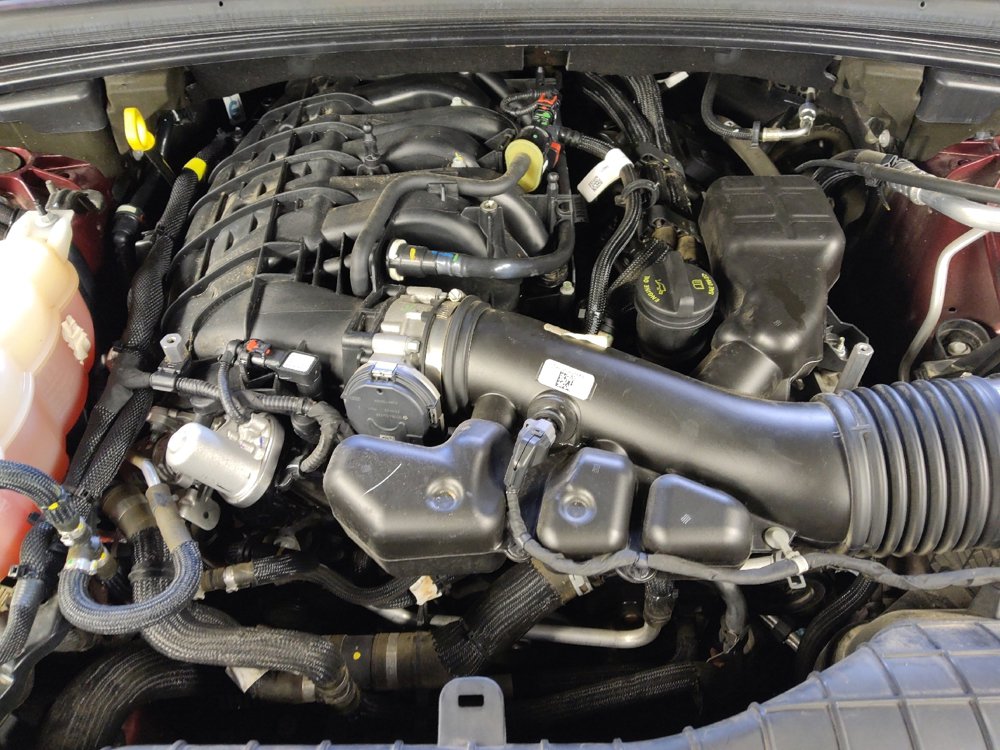 Used 2022 Jeep Grand Cherokee L Laredo RWD image 30