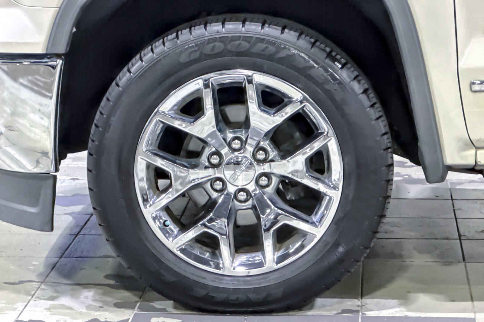 Used 2014 GMC Sierra 1500 SLT w/ SLT Crew Cab Value Package RWD image 11