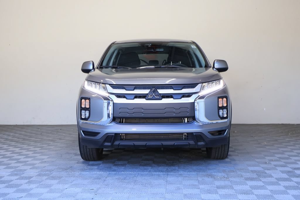 Used 2026 Mitsubishi Outlander Sport ES AWD/4WD image 4