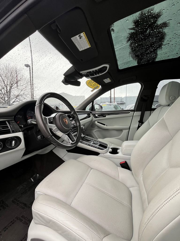Used 2020 Porsche Macan S image 9