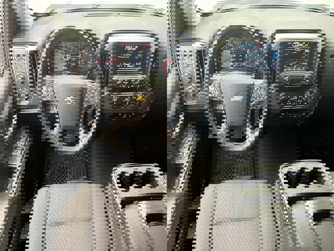 Used 2017 Chevrolet Silverado 1500 LT w/ All Star Edition image 13