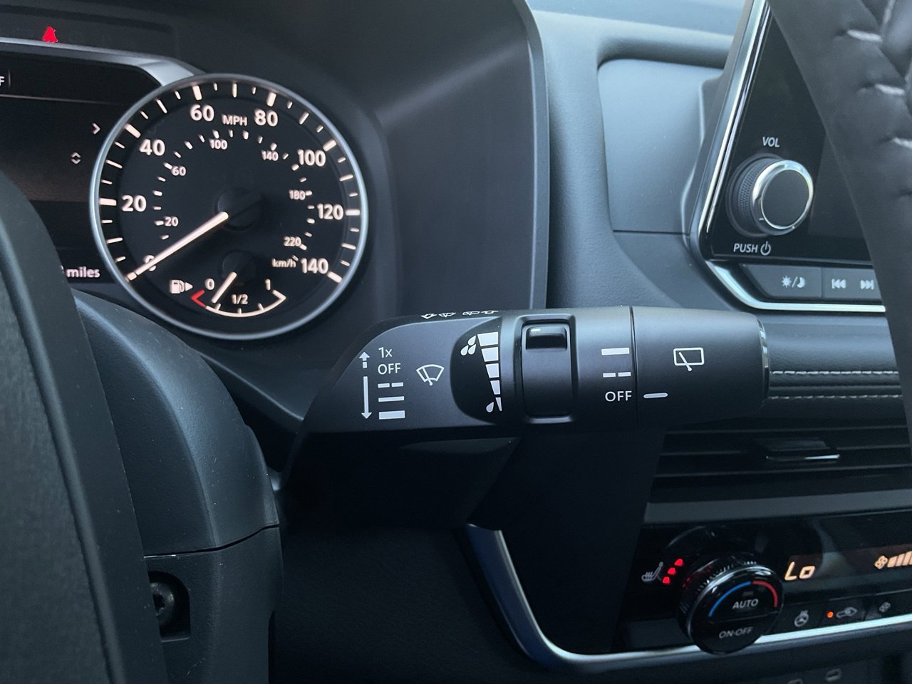 New 2027 Nissan Rogue Dark Armor AWD/4WD image 37