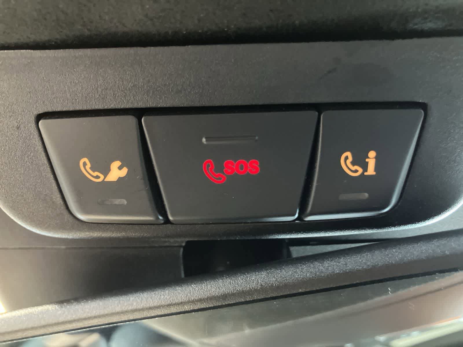 Used 2015 Mercedes-Benz GL 63 AMG 4MATIC image 25