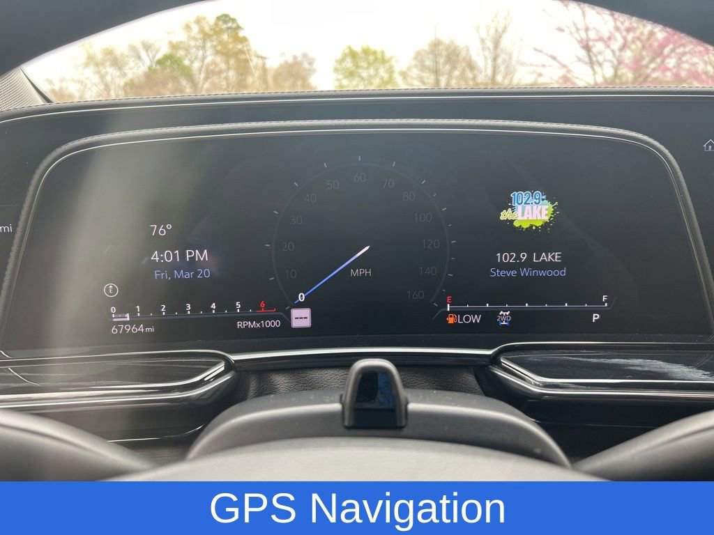 Used 2022 Cadillac Escalade ESV Sport w/ Touring Package image 15