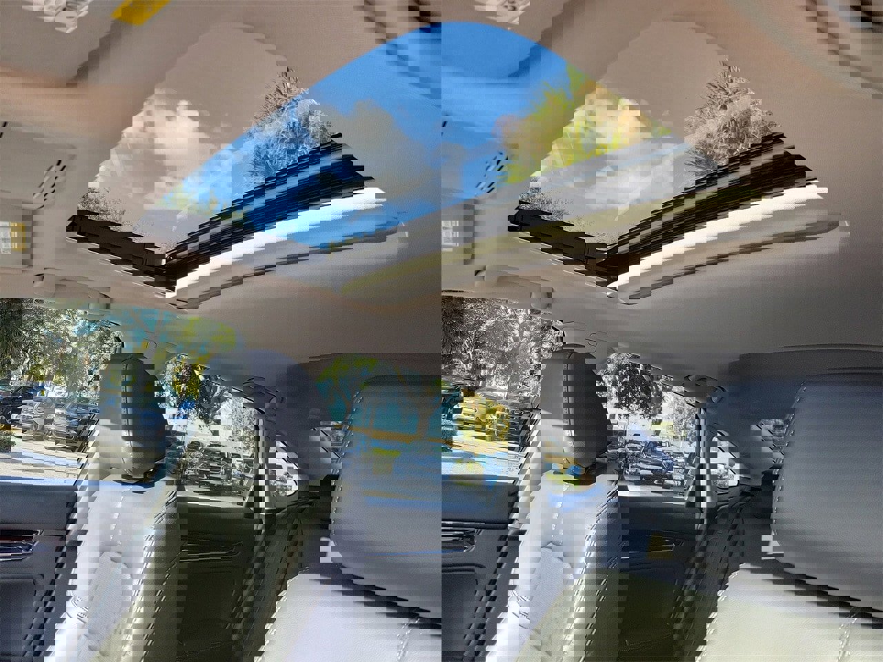 Used 2023 Honda Civic Touring image 18