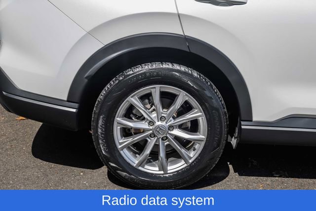 Used 2024 Honda CR-V EX image 7