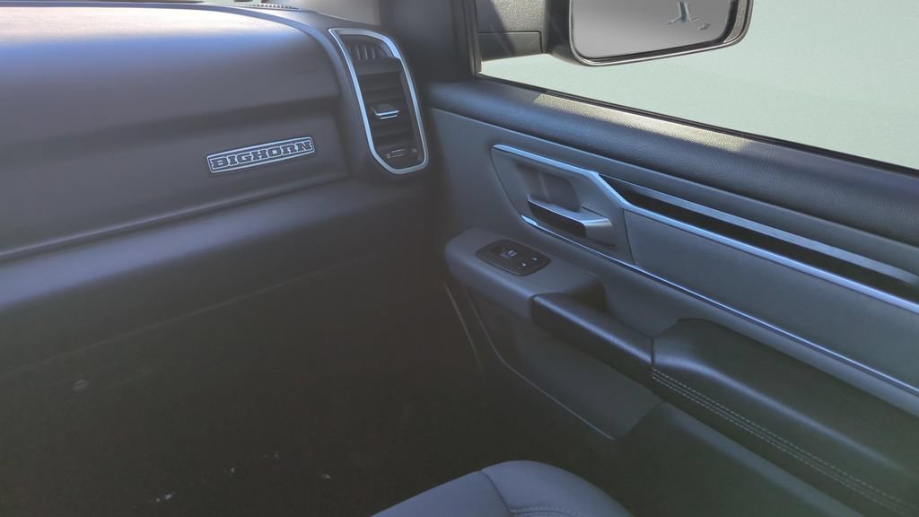 Used 2020 RAM 1500 Big Horn AWD/4WD image 14