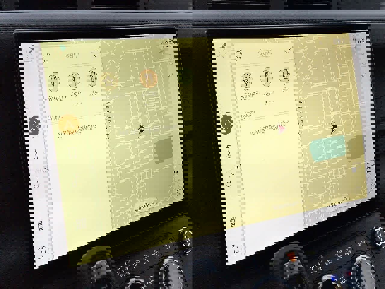 New 2026 Land Rover Defender 110 X-Dynamic SE image 29