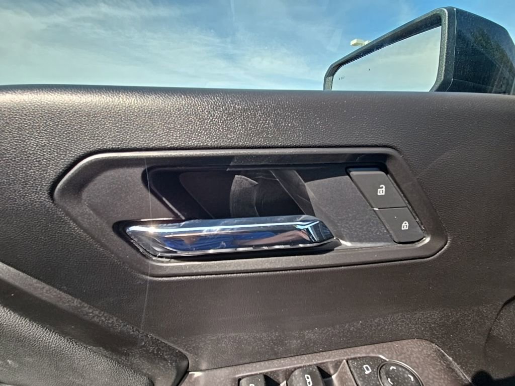 New 2026 GMC Canyon Elevation w/ Convenience Package image 35