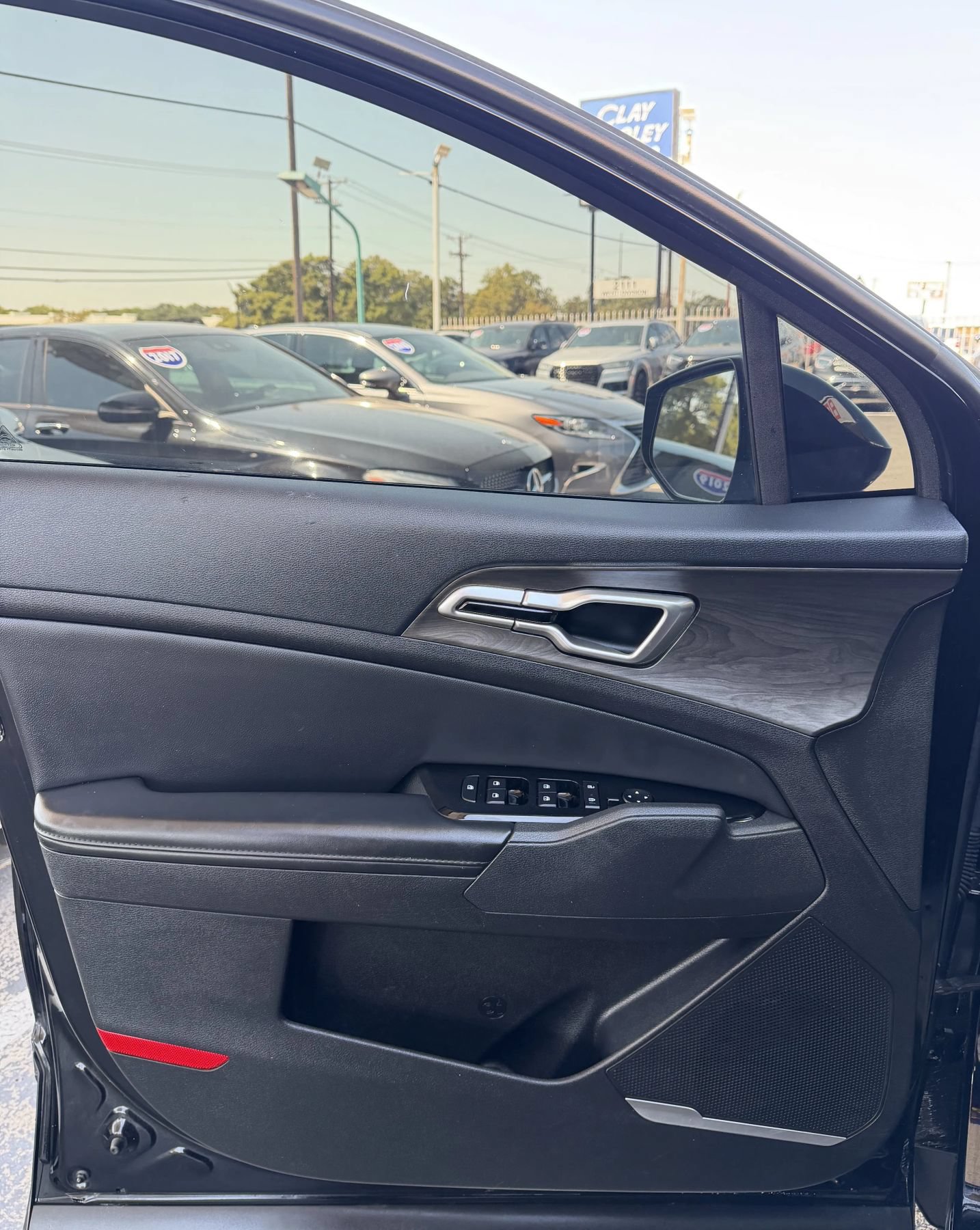Used 2023 Kia Sportage X-Line w/ X-Line Premium Package AWD/4WD image 20