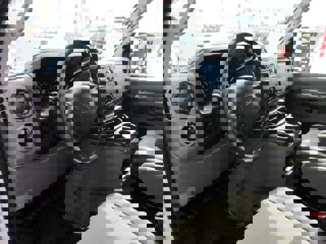 Used 2012 Ford E-350 and Econoline 350 Super Duty w/ PWR Locks & Windows Group image 7