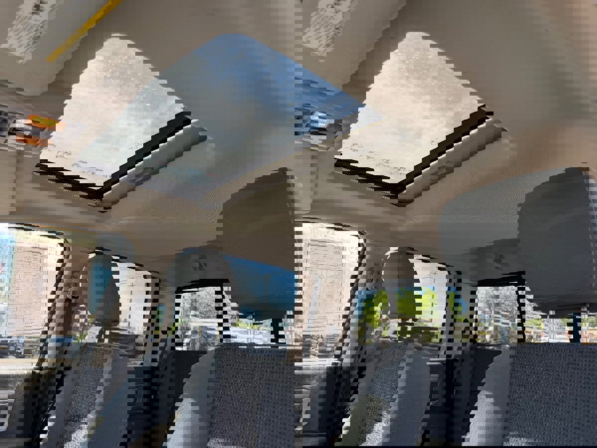 Used 2013 RAM 3500 Big Horn image 16