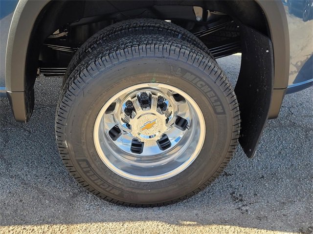 New 2026 Chevrolet Silverado 3500 High Country w/ Technology Package image 4