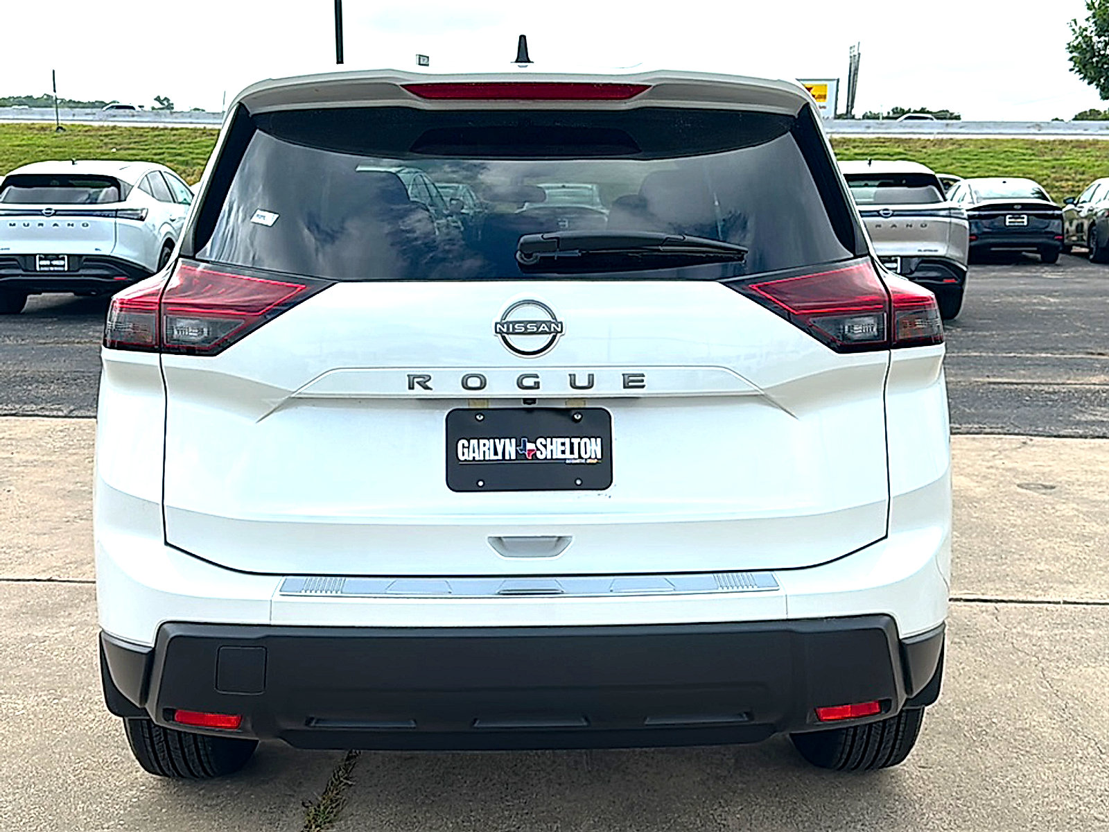 New 2026 Nissan Rogue SV FWD image 7