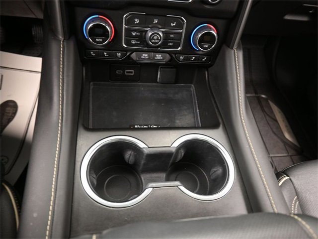 Used 2023 Chevrolet Tahoe Premier image 11