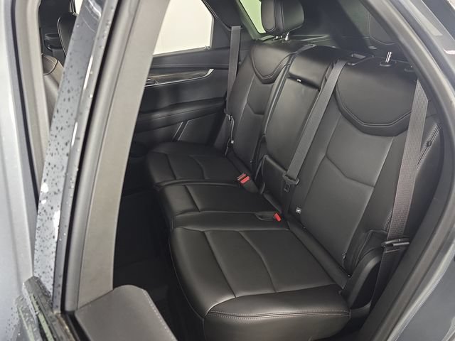 Certified 2022 Cadillac XT5 Sportv w/ Technology Package AWD/4WD image 18