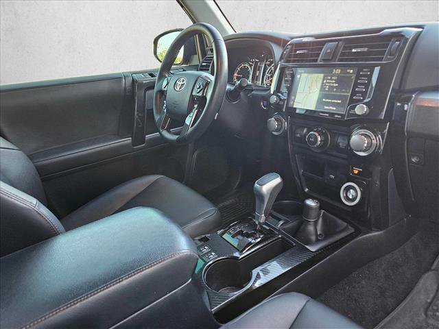 Used 2020 Toyota 4Runner TRD Off-Road Premium w/ Moonroof Package AWD/4WD image 11