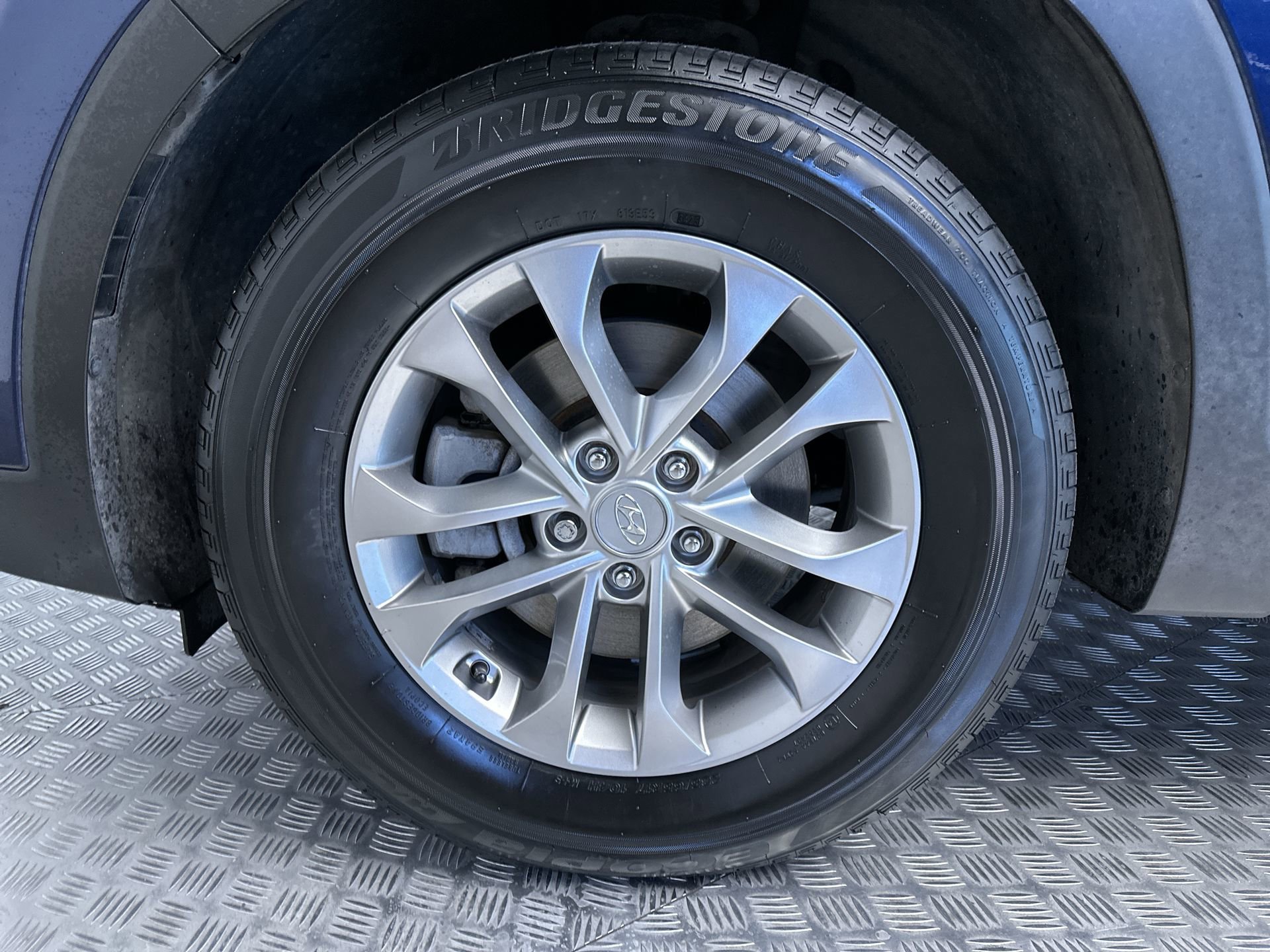 Used 2019 Hyundai Santa Fe SEL AWD/4WD image 25