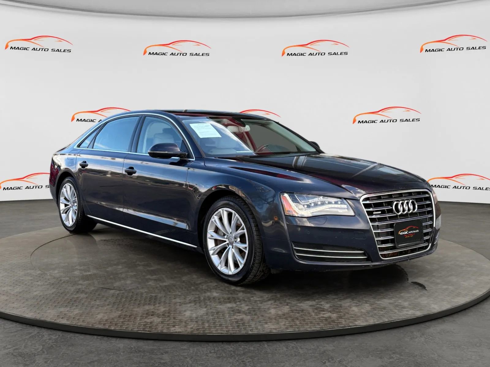 Used 2012 Audi A8 L 4.2 image 3
