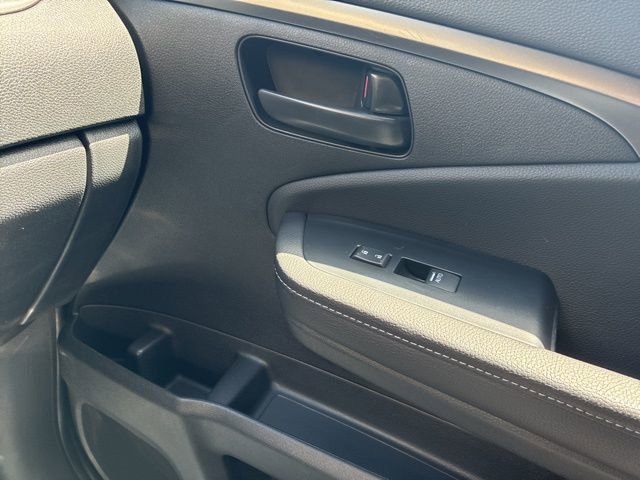 Used 2025 Honda Passport EX-L image 32