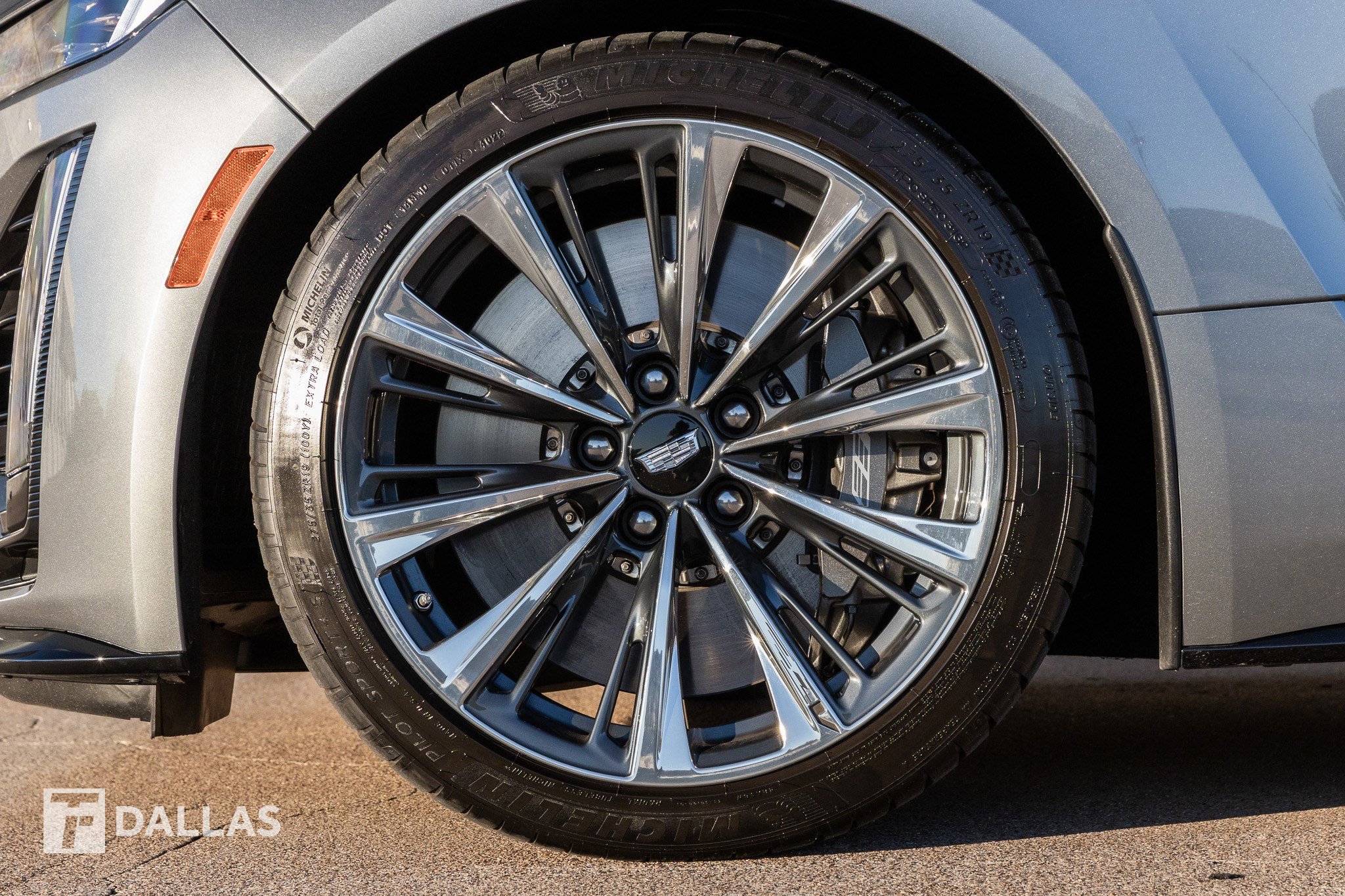 Used 2023 Cadillac CT5 V Blackwing w/ Parking Package image 8