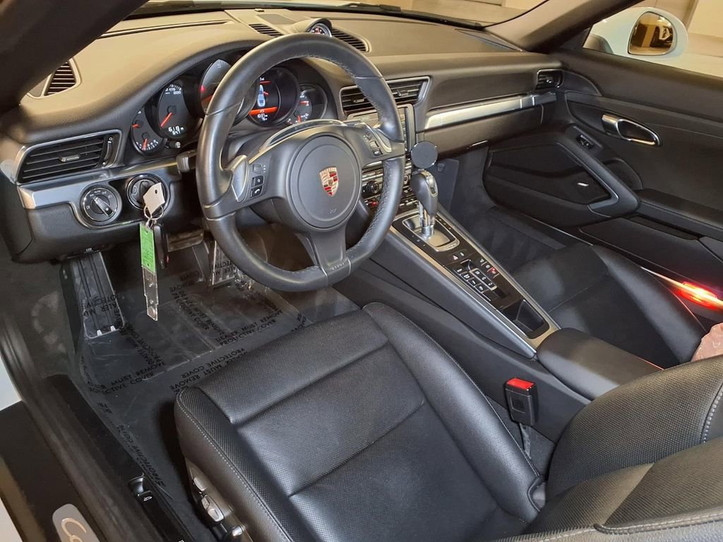 Used 2014 Porsche 911 Carrera S RWD image 3
