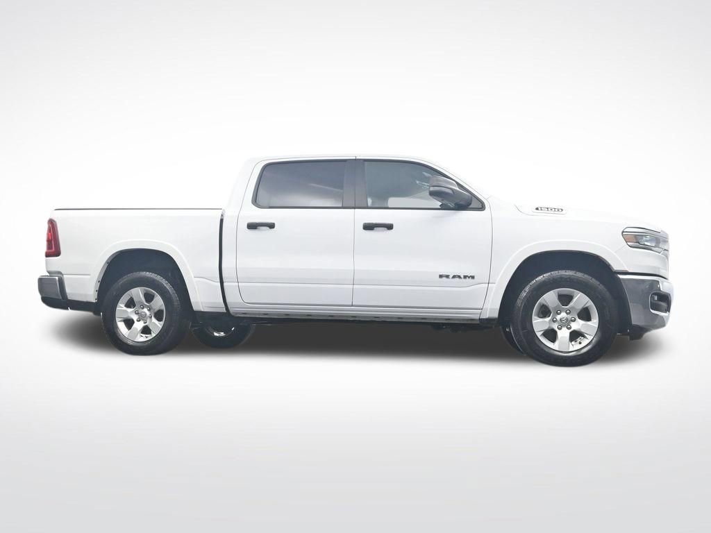 Used 2025 RAM 1500 Big Horn AWD/4WD image 32