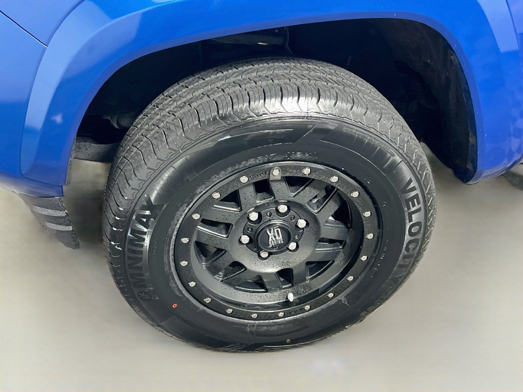 Used 2018 Toyota Tacoma TRD Sport RWD image 11