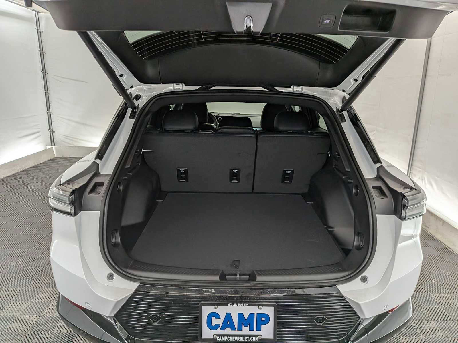 New 2026 Chevrolet Equinox EV LT image 31