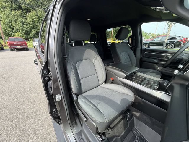 Used 2025 RAM 1500 Big Horn AWD/4WD image 24