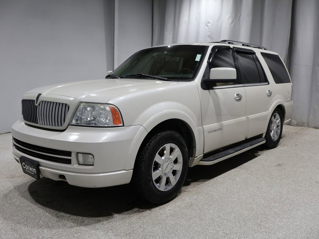 Used 2006 Lincoln Navigator Luxury image 14