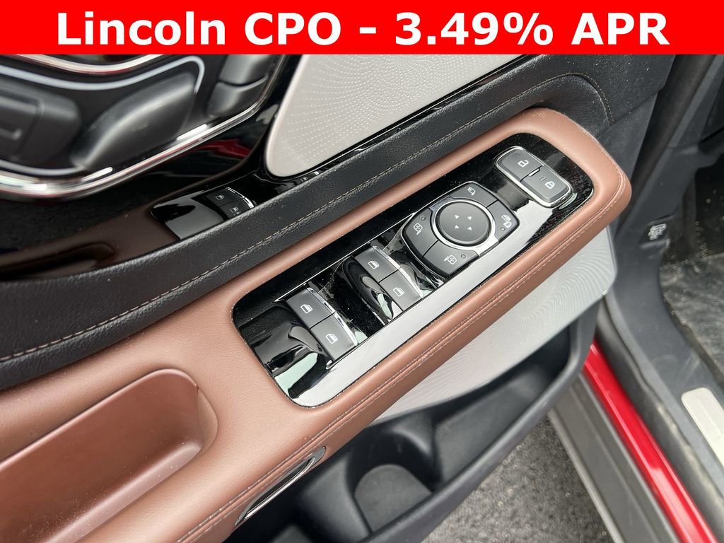 Certified 2025 Lincoln Aviator Reserve w/ Luxury Package image 21