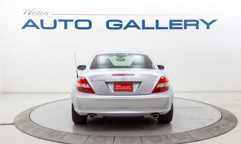 Used 2006 Mercedes-Benz SLK 280 image 4