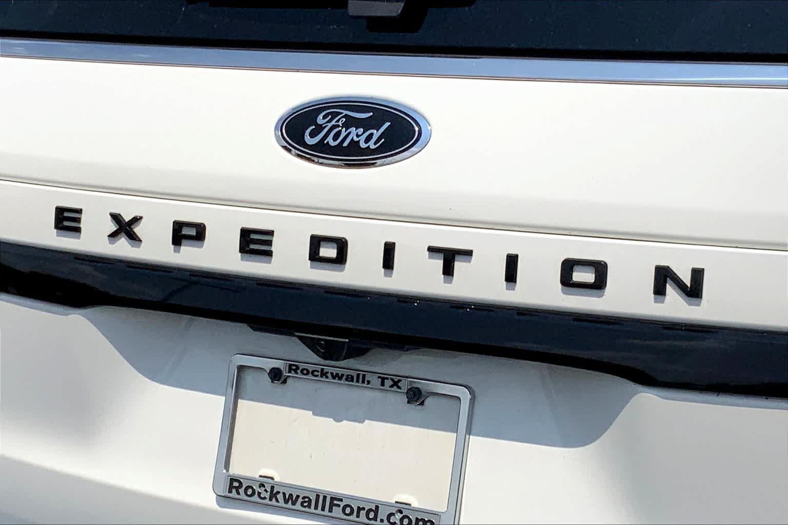 Used 2022 Ford Expedition Limited RWD image 28