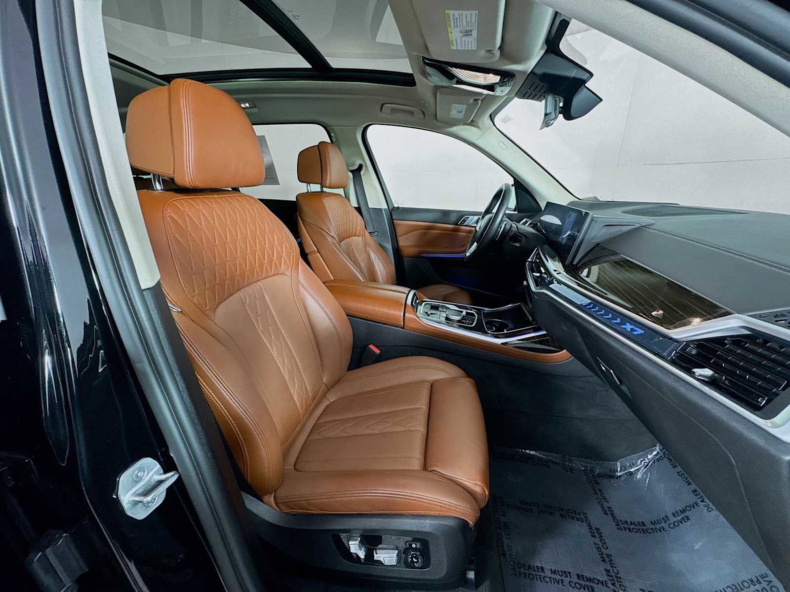 Used 2023 BMW X7 xDrive40i image 27