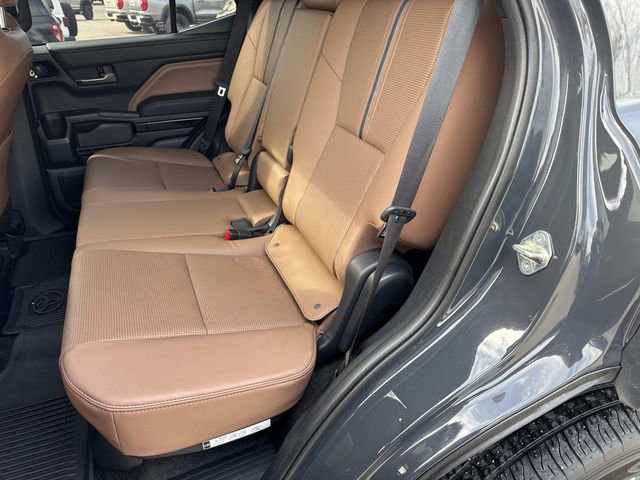 Used 2025 Toyota 4Runner TRD Sport Premium image 16