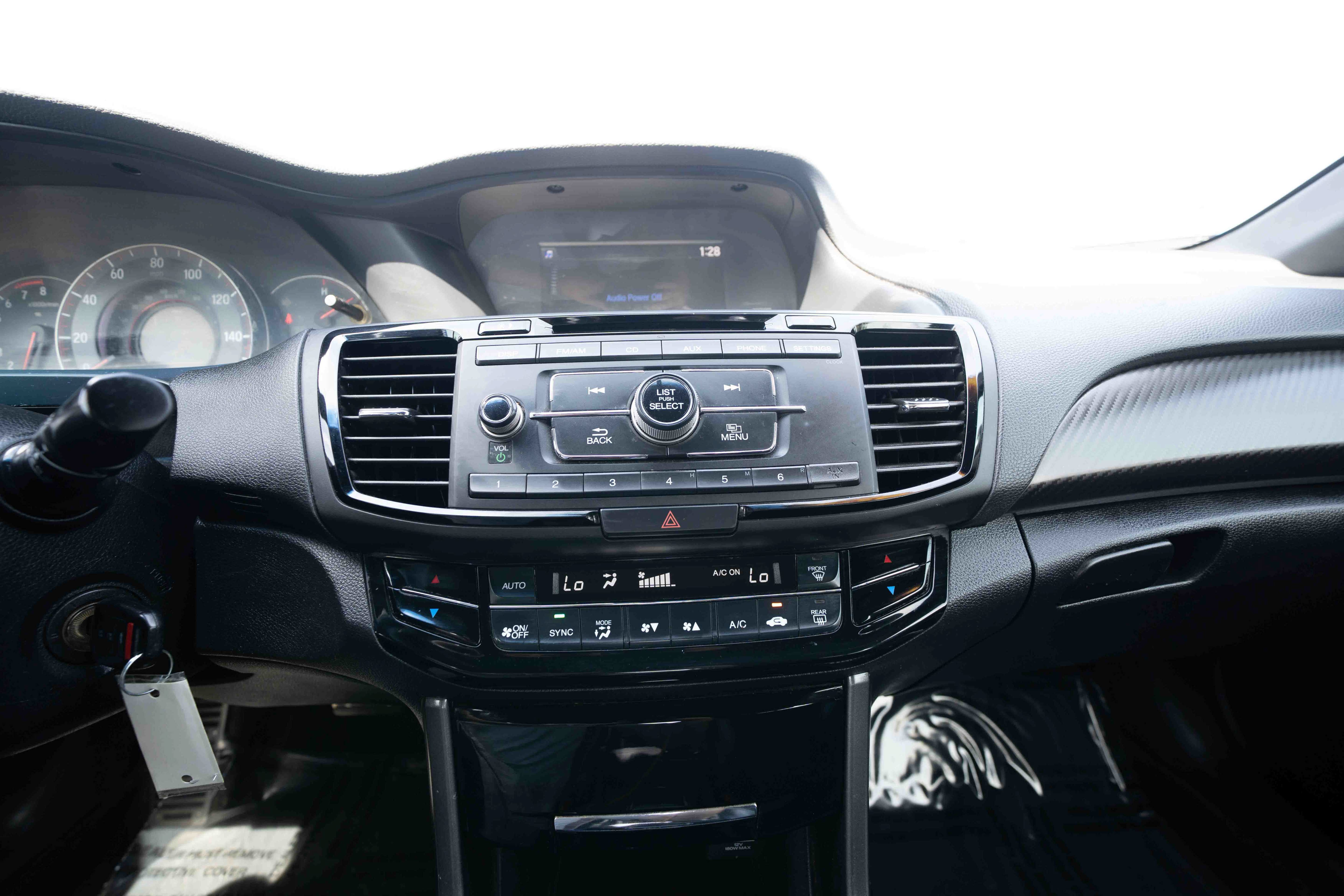 Used 2016 Honda Accord Sport image 17