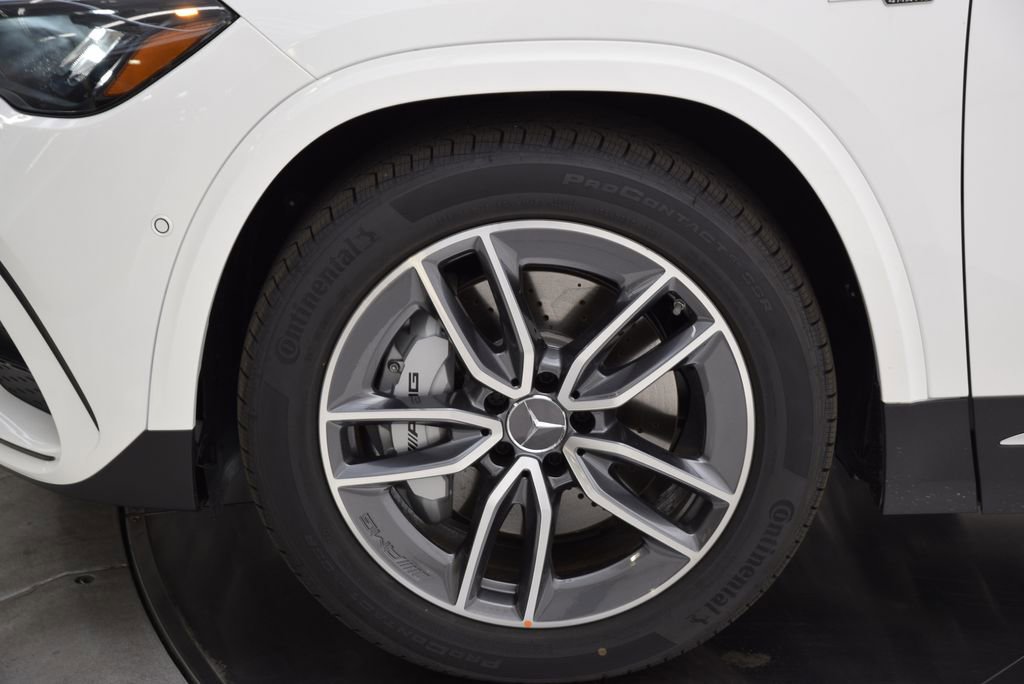 New 2026 Mercedes-Benz GLA 35 AMG 4MATIC image 12