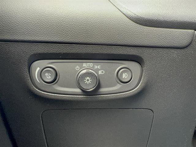 Used 2023 Buick Encore GX Select w/ Sport Touring Package FWD image 20