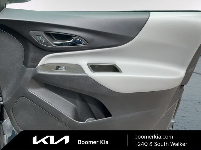 Used 2023 Chevrolet Equinox LT FWD image 10
