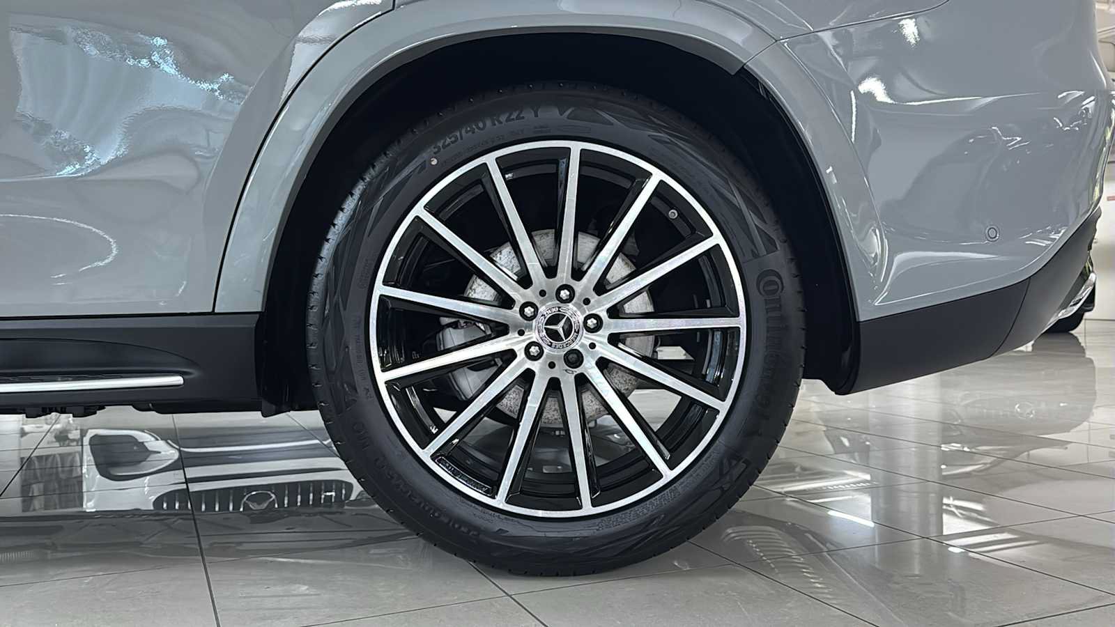New 2026 Mercedes-Benz GLS 450 4MATIC image 11