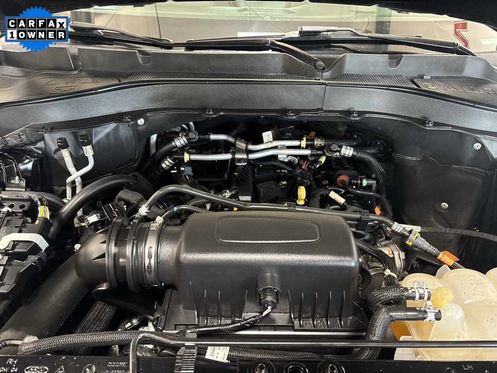 Used 2023 Ford Explorer XLT w/ Equipment Group 202A image 7