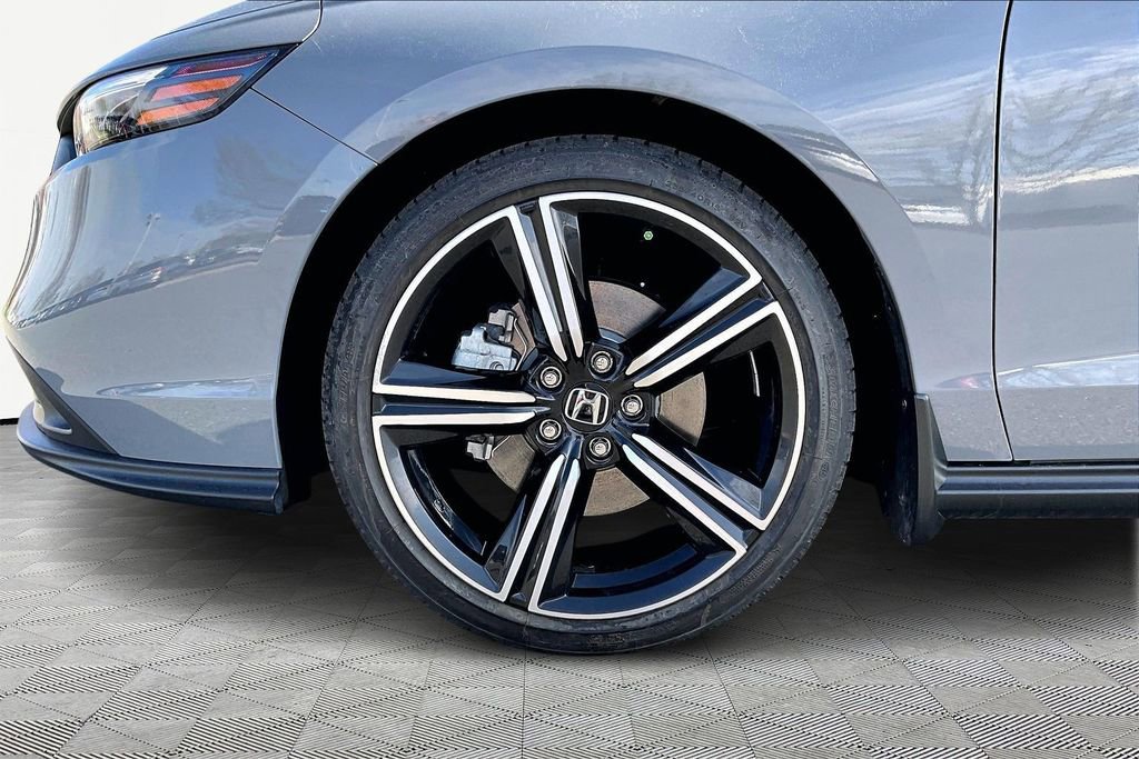 Used 2024 Honda Accord Sport image 24