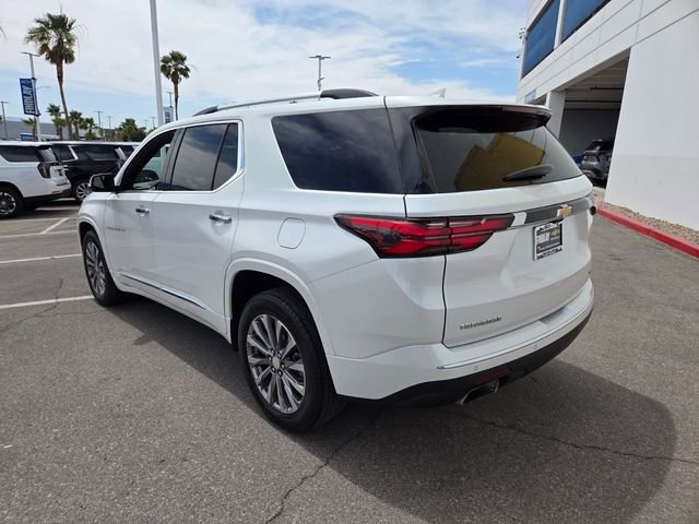 Certified 2022 Chevrolet Traverse Premier w/ LPO, Cargo Package FWD image 4